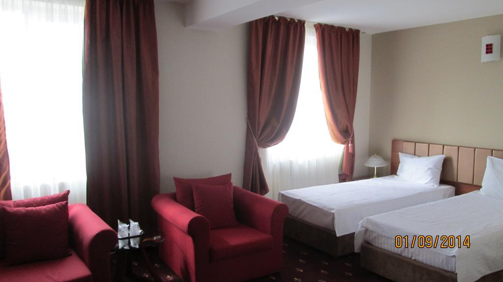 Hotel Bistrita บาเคา ห้อง รูปภาพ