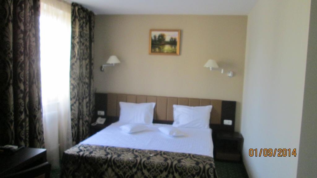 Hotel Bistrita บาเคา ห้อง รูปภาพ